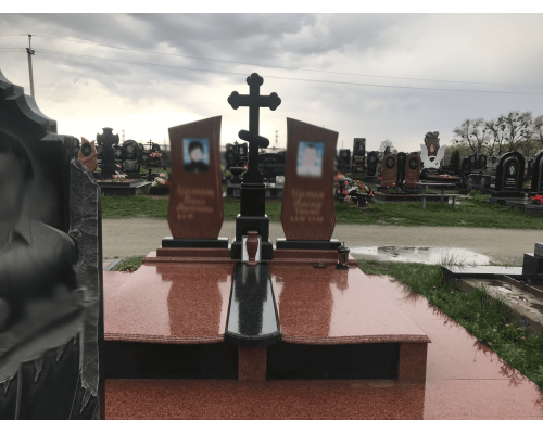 Двойной памятник 07 Двойной памятник 07