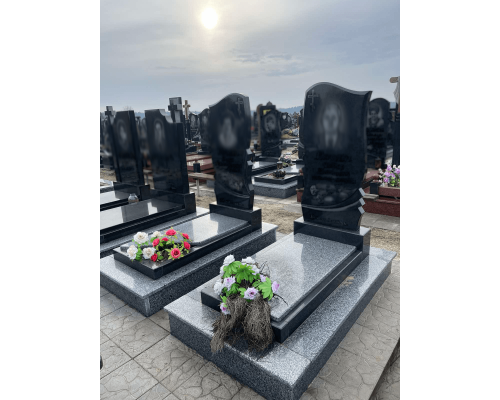 Двойной памятник 103 Двойной памятник 103