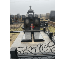 Двойной памятник 112