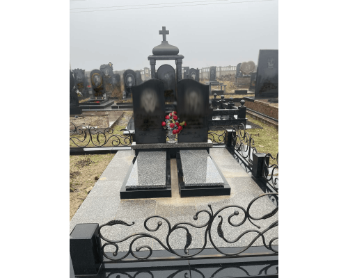 Подвійний пам'ятник 112 Подвійний пам'ятник 112