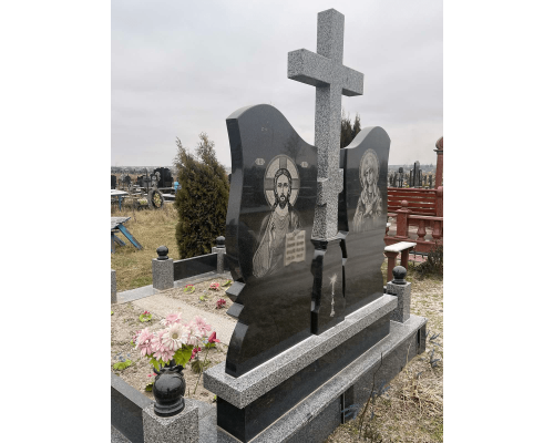 Двойной памятник 14 Двойной памятник 14