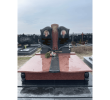 Двойной памятник 19