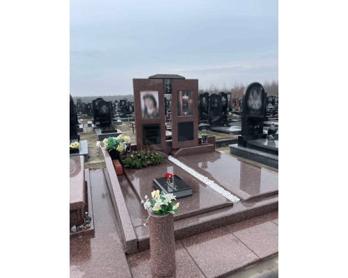 Двойной памятник 22 Двойной памятник 22
