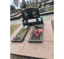 Двойной памятник 28