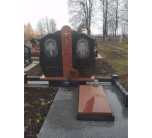 Подвійний пам'ятник 45