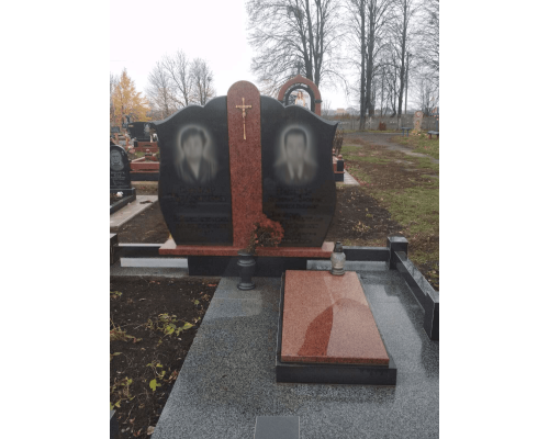 Двойной памятник 45 Двойной памятник 45
