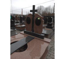 Подвійний пам'ятник 68