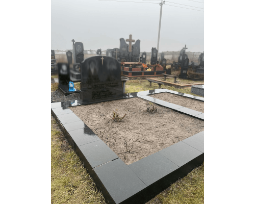 Двойной памятник 88 Двойной памятник 88