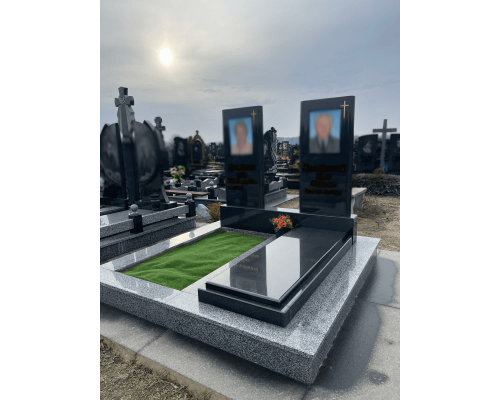 Подвійний пам'ятник 93 Подвійний пам'ятник 93