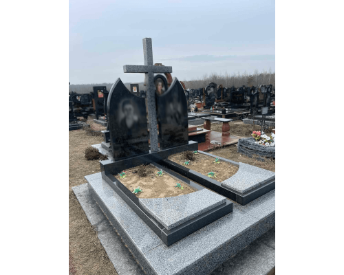 Подвійний пам'ятник 98 Подвійний пам'ятник 98
