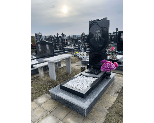 Одинарный памятник 14 Одинарный памятник 14