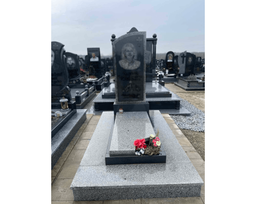 Одинарный памятник 16 Одинарный памятник 16