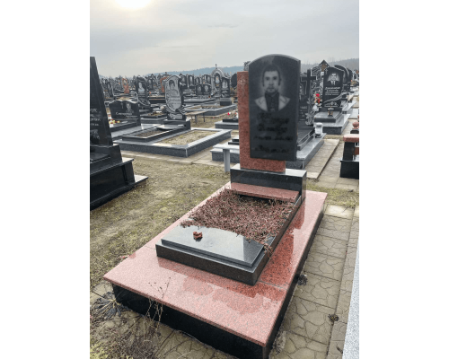 Одинарный памятник 23 Одинарный памятник 23