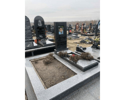 Одинарний пам'ятник 29 Одинарний пам'ятник 29