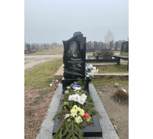 Одинарный памятник 36