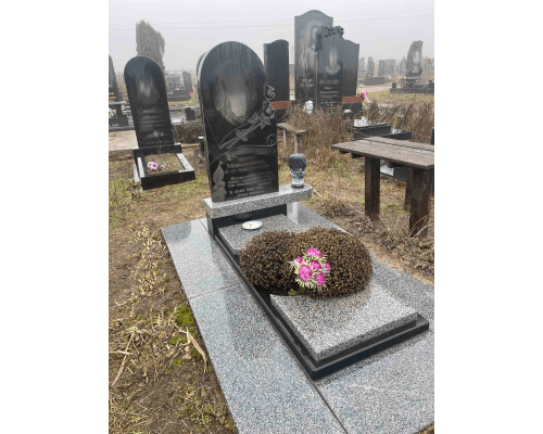 Одинарный памятник 37 Одинарный памятник 37