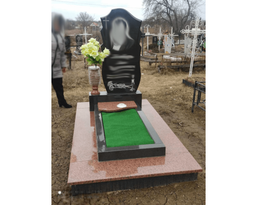 Одинарний пам'ятник 49 Одинарний пам'ятник 49