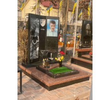 Пам'ятник для військових 02