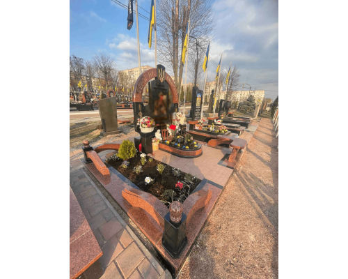 Пам'ятник для військових 05 Пам'ятник для військових 05