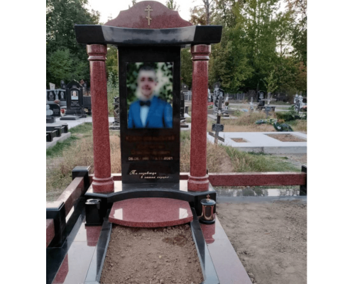 Пам'ятник для військових 13 Пам'ятник для військових 13