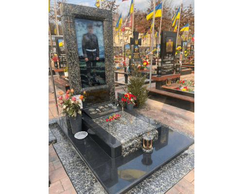 Памятник для военных 20 Памятник для военных 20