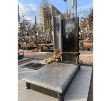 Пам'ятник для військових 46