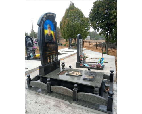 Пам'ятник для військових 67 Пам'ятник для військових 67