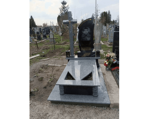 Пам'ятник для військових 68 Пам'ятник для військових 68