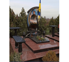 Пам'ятник для військових 75