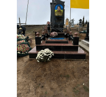 Пам'ятник для військових 84